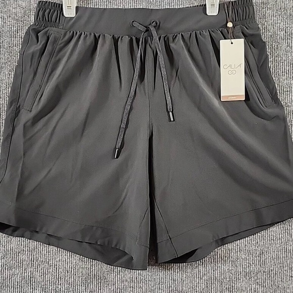 CALIA Women's Truelight Woven Bermuda Short - Picture 2 of 8